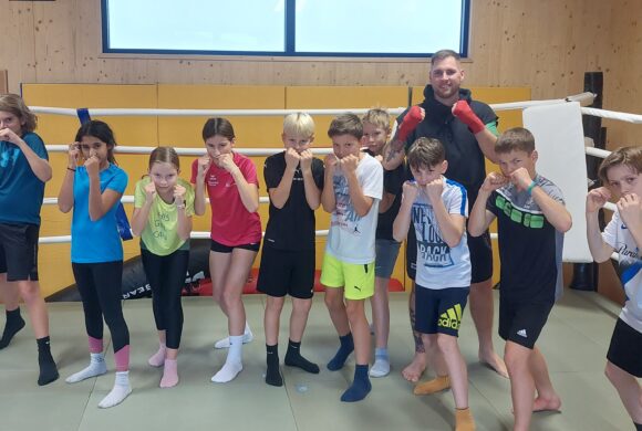 Skitraining mal anders – mit Boxhandschuhen, Bosu und Slingtrainer