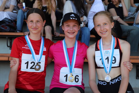 Tolle Erfolge und Leistungen beim Amstettner Schulsportfest