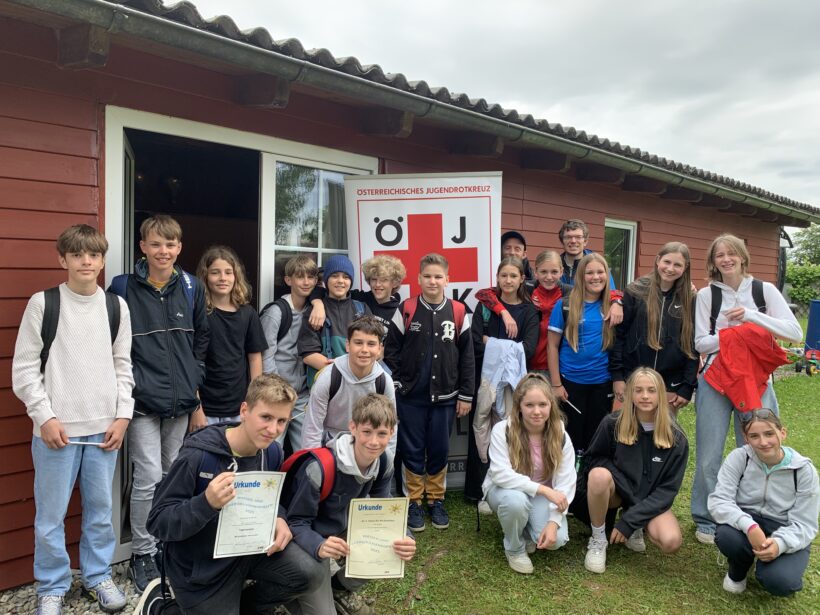 3A-Klasse erreicht den 2. Platz bei den Jugendrotkreuz-Wasser- und Energiejugendspielen