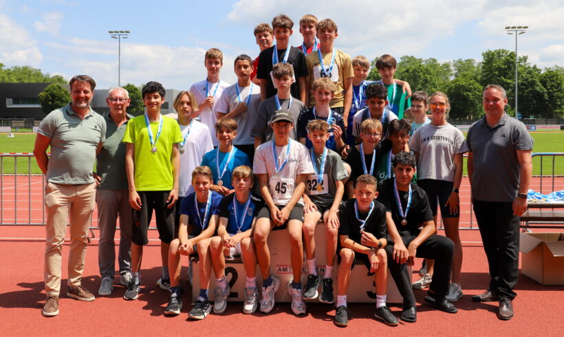 Tolle Erfolge und Leistungen beim Amstettner Schulsportfest Tolle Erfolge und Leistungen beim Amstettner Schulsportfest