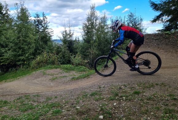 Downhill-Action bei den Wexl Trails