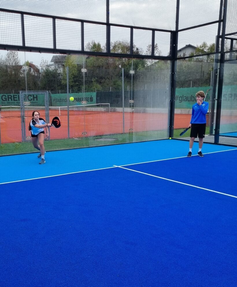 Padel Tennis macht richtig Spaß! Padel Tennis macht richtig Spaß!