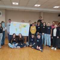 „Einmal um die Welt“ in 150 Minuten