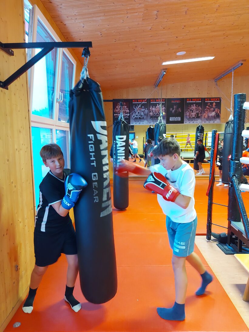 Voller Einsatz beim Boxen und in den Slings