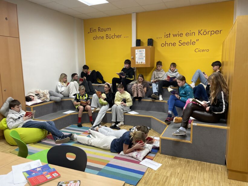 Lesenacht der 3c – Lesen, Spaß und Gemeinschaft Lesenacht der 3c – Lesen, Spaß und Gemeinschaft