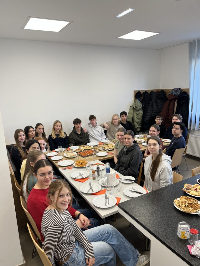 Snack Around the World – A Delicious English Cooking Class Snack Around the World – A Delicious English Cooking Class