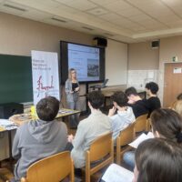 AbsolventInnen informieren über Studieneinstieg