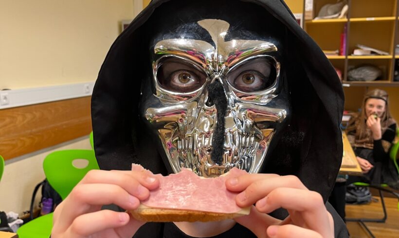 Yummy & Funny Animal Sandwiches Prepared by Class 1D Yummy & Funny Animal Sandwiches Prepared by Class 1D