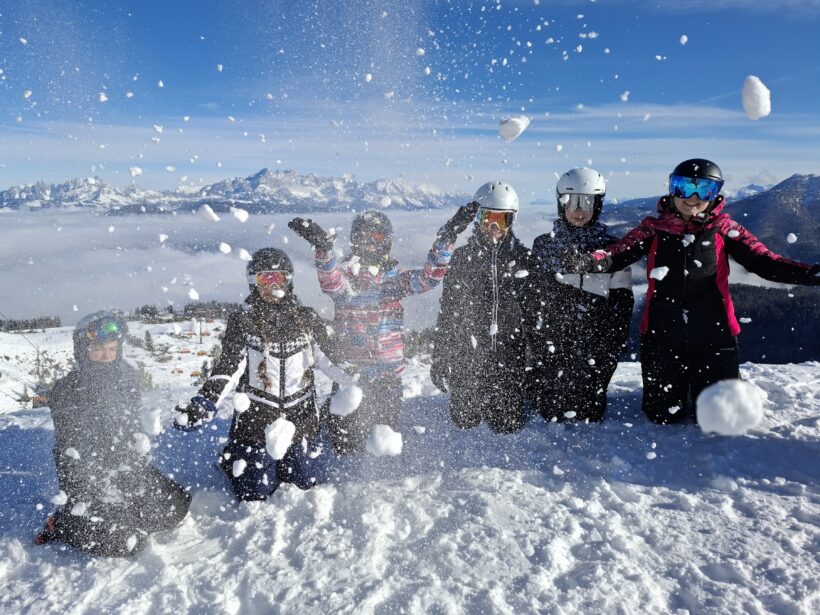 Wintersportwoche 4. Klassen Wintersportwoche 4. Klassen